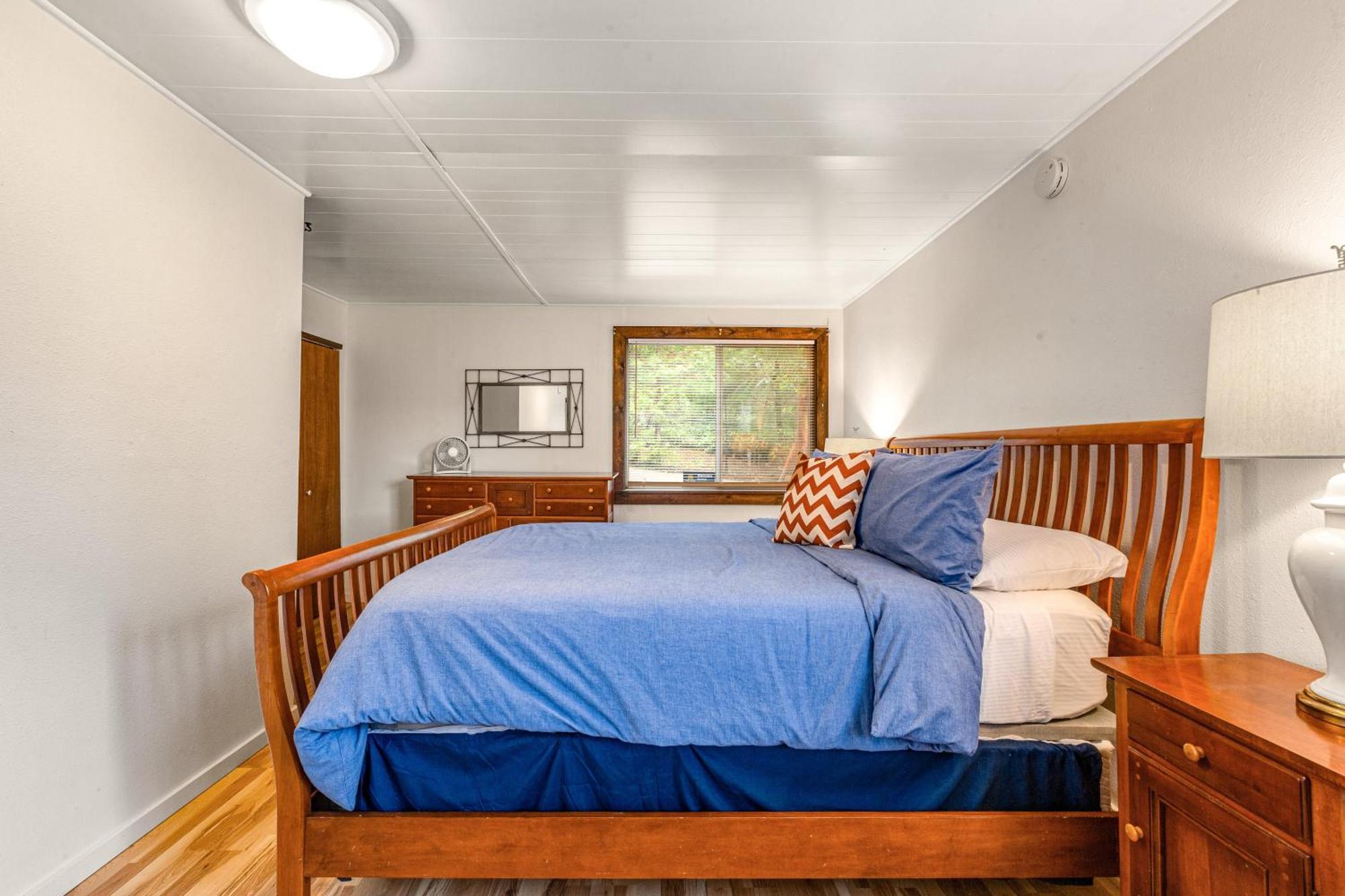 Seabeck Cottage On Hood Canal Exteriör bild